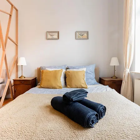 Vintage Soul Arianska Apartment *